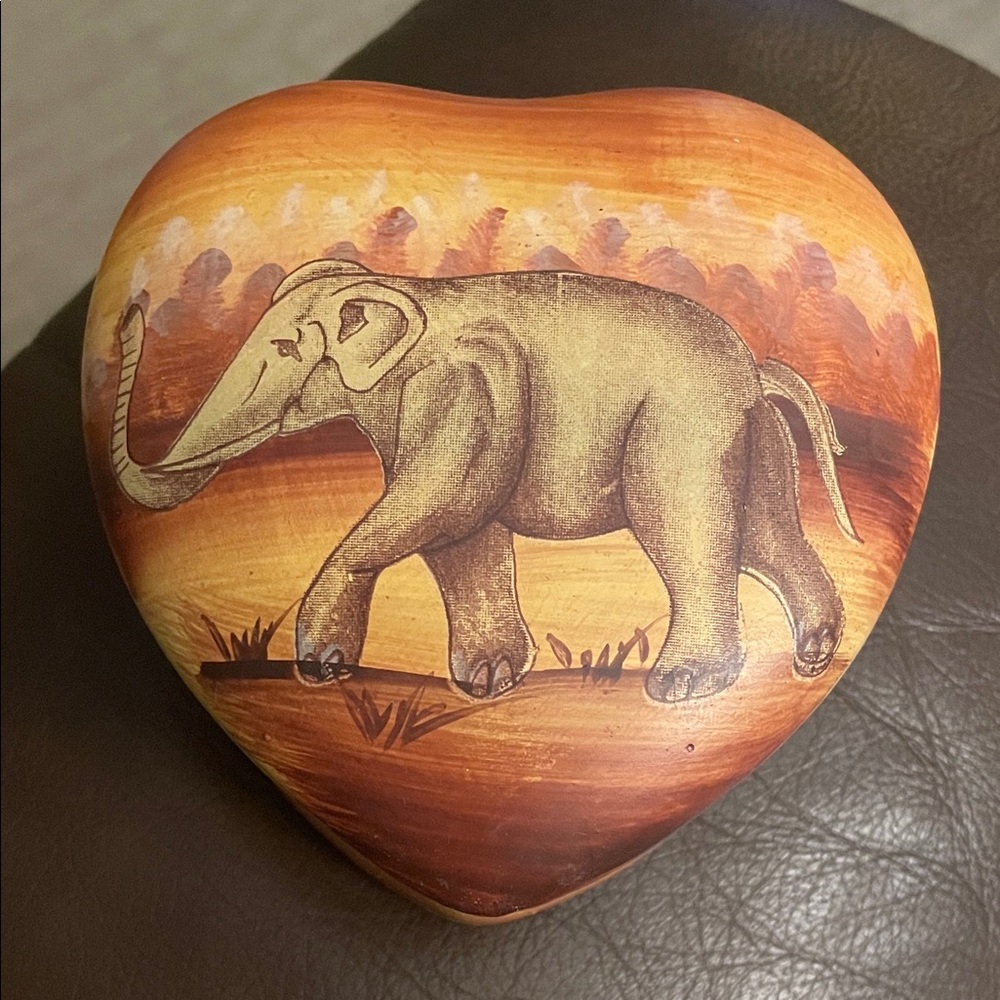 Elephant Heart Shaped Trinket/Jewelry Box by Lincolnshire